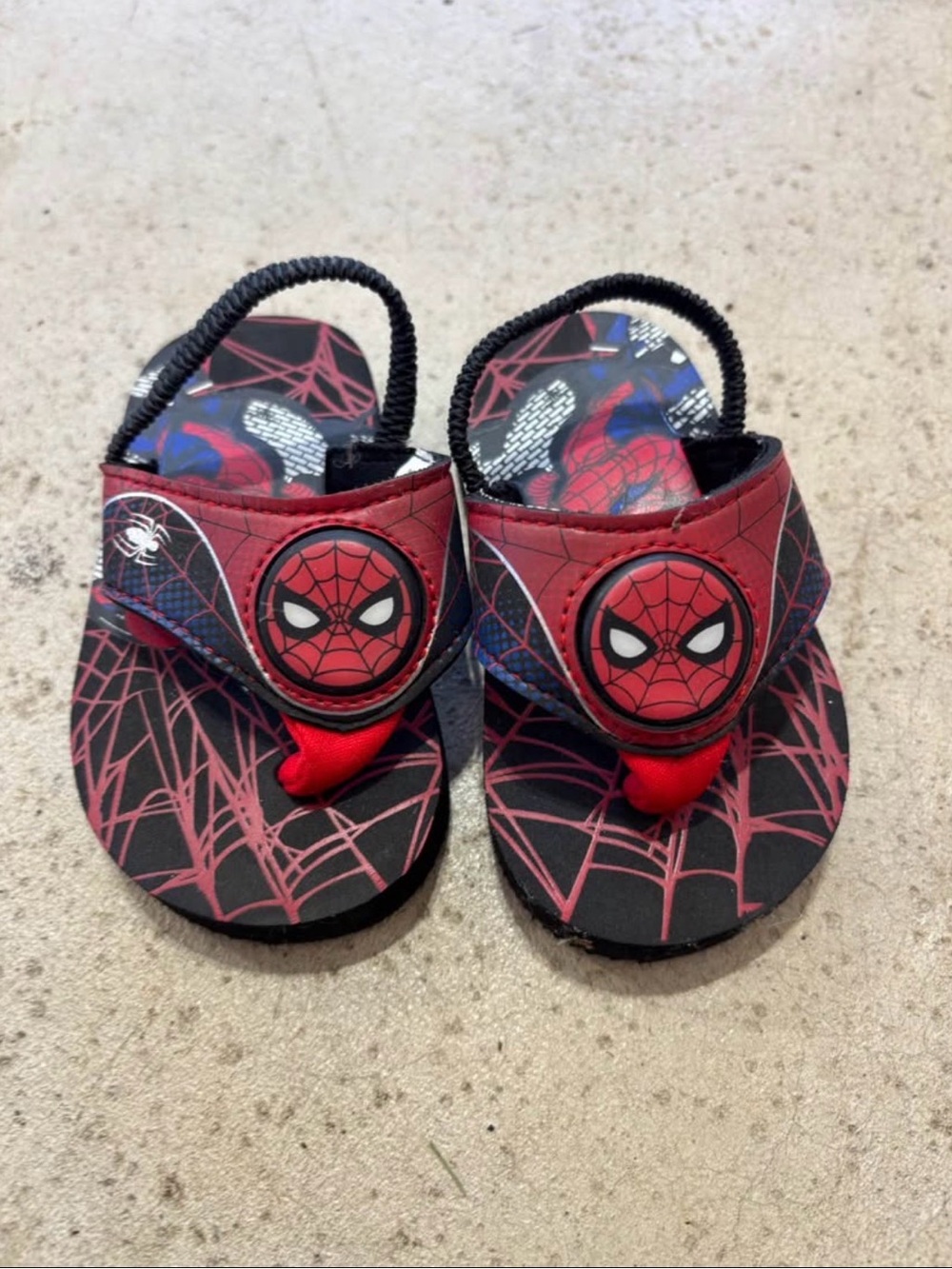 Marvel Red & Black Spider-Man Toddler Flip Flops 🕷️